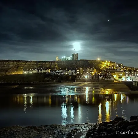 Hillcrest 4* Whitby