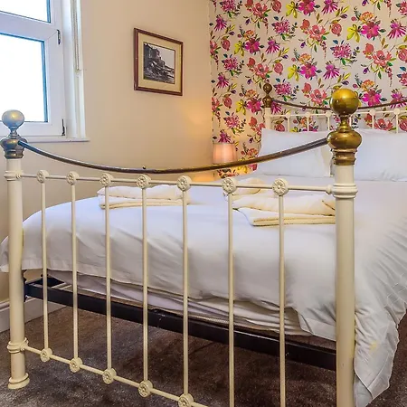 Hillcrest 4* Whitby