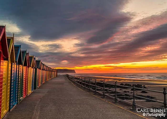 Hillcrest B&B 휫비