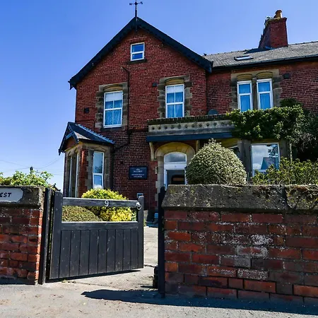 Hillcrest Bed and breakfast